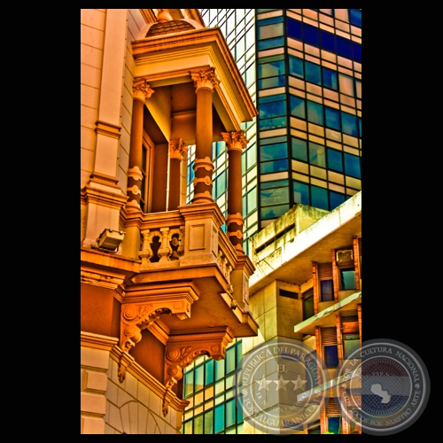 Fotografía montada manualmente en 3D  (De acuerdo a la obra, en tres a cinco capas superpuestas) - Fotógrafo: VÍCTOR BECKELMANN